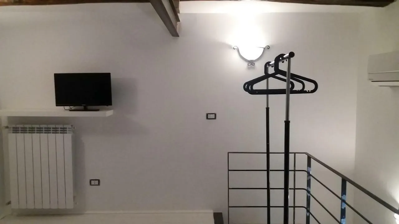 Bed & Breakfast B&B Montecalvario 41 Naples Italy