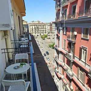 Napoli Central Bed and breakfast